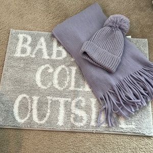 Steve Madden purple body length scarf and matching winter hat!!☃️